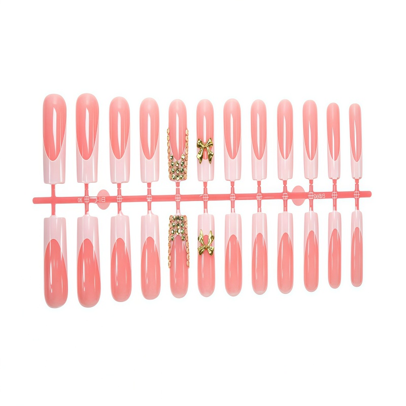 24-delige nagelset met een gou - Nail Art Elegant recensie en prijs